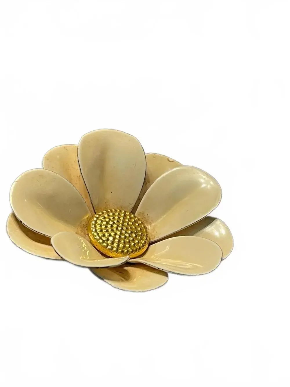 1970s Vintage Cream Flower enamel Brooch with Gold Tone Center